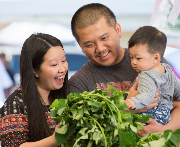 Family vegetable shopping